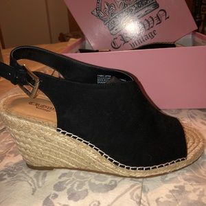 Crown Vintage Shainie Open Toe Suede Wedge